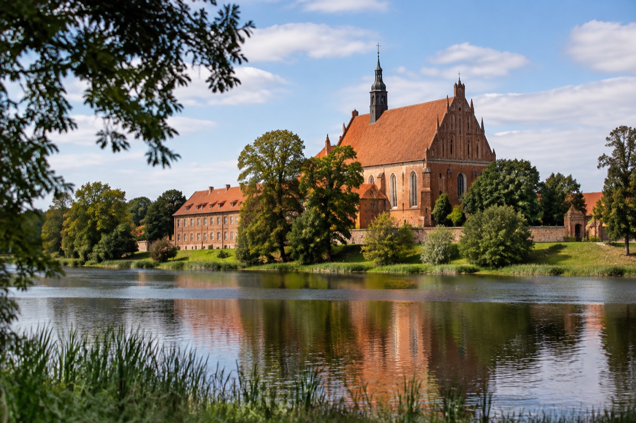 Monaster Zbawiciela i Trójcy Świętej - grafika poglądowa
